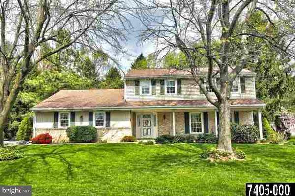 51 FOX RUN DR, York Twp, PA 17403