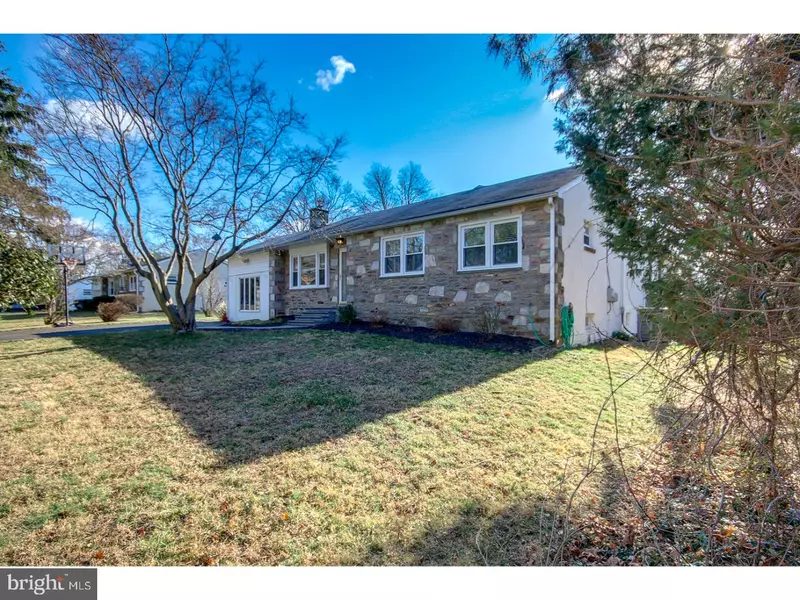 203 BUTTERCUP DR, Warminster, PA 18974