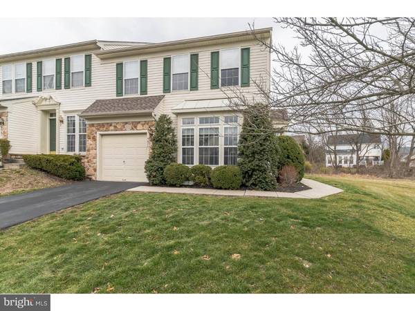 4471 HONEYSUCKLE LN, Doylestown, PA 18902