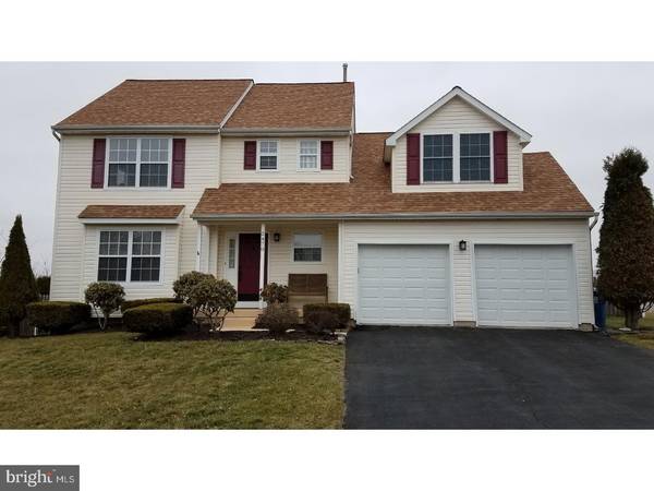 2470 MARSHALL DR, Quakertown, PA 18951