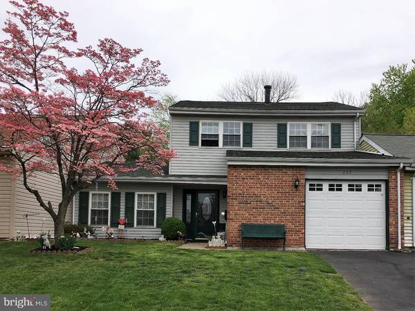 227 CANTERBURY CT, Newtown, PA 18940