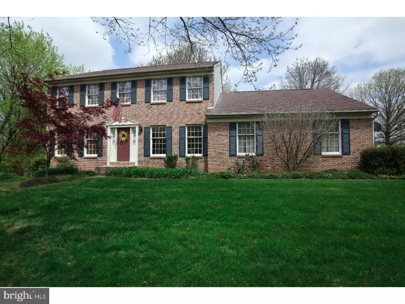 10 STEEPLECHASE DR, Doylestown, PA 18901