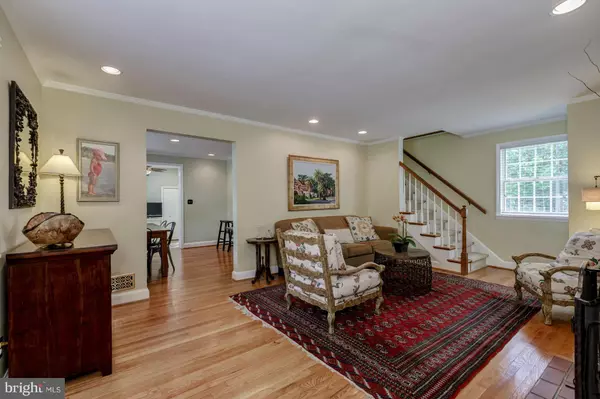 Alexandria, VA 22305,3507 HALCYON DR