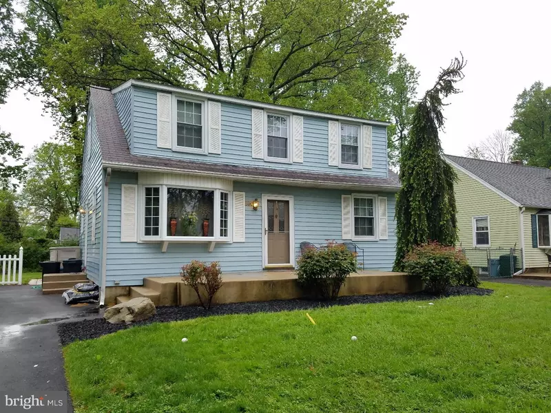 590 10TH AVE, Warminster, PA 18974