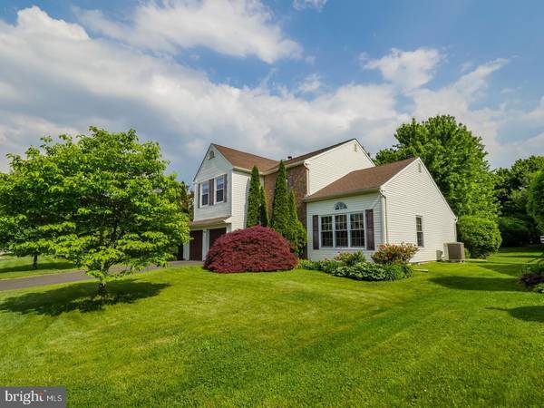 2127 W WELLINGTON RD, Newtown, PA 18940