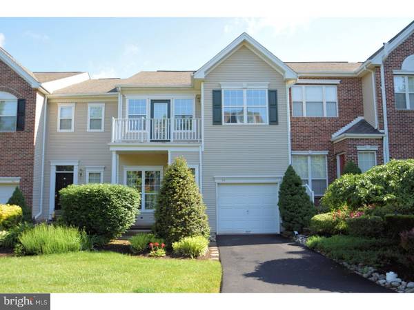 44 HERITAGE HILLS DR #42D, Washington Crossing, PA 18977