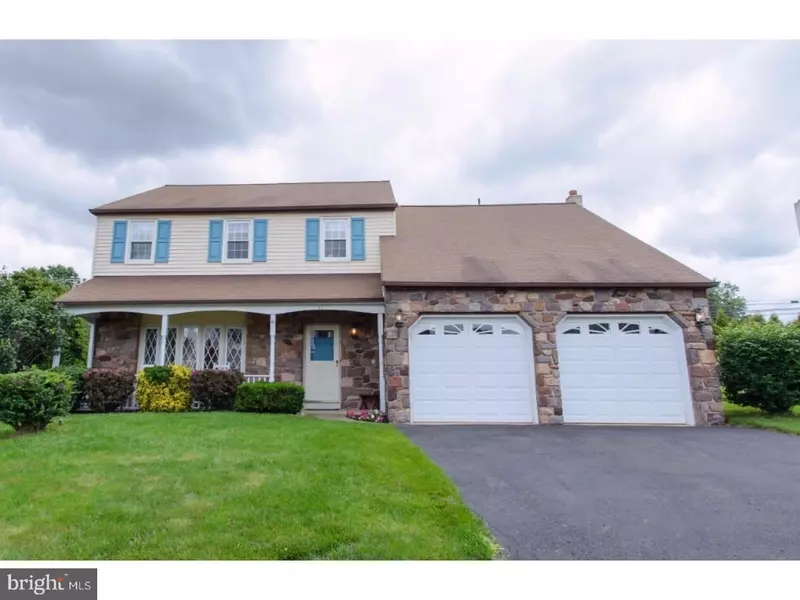 11 COLBY LN, Langhorne, PA 19047