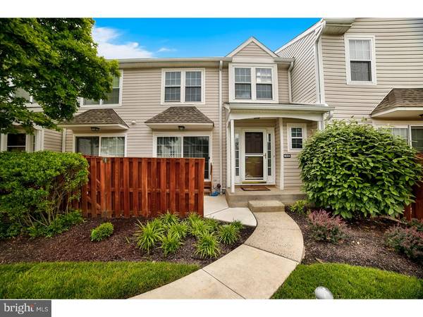 9004 SHEFFIELD DR #563, Morrisville, PA 19067