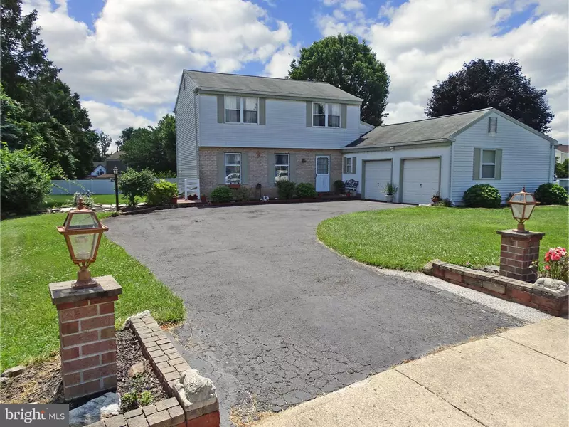 6330 BOWEN RD, Bensalem, PA 19020