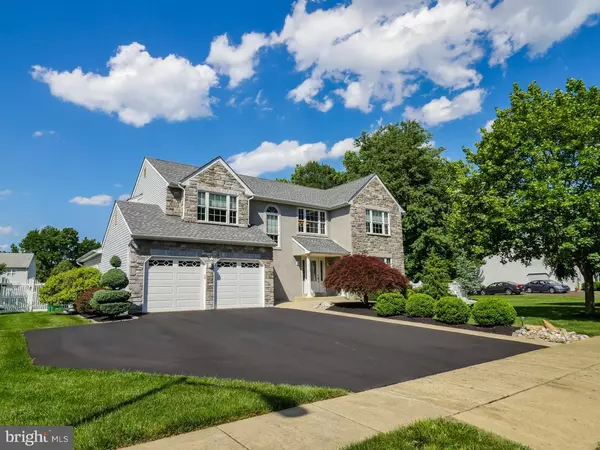 4342 S WOODLAND DR, Bensalem, PA 19020