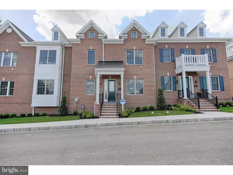 53 CREEKVIEW LN, Yardley, PA 19067