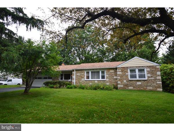 799 BLUEBELL RD, Warminster, PA 18974