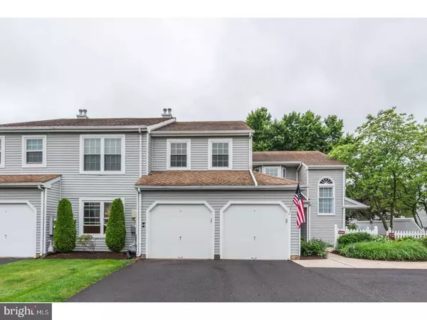 694-A ROSE HOLLOW DR #A, Yardley, PA 19067