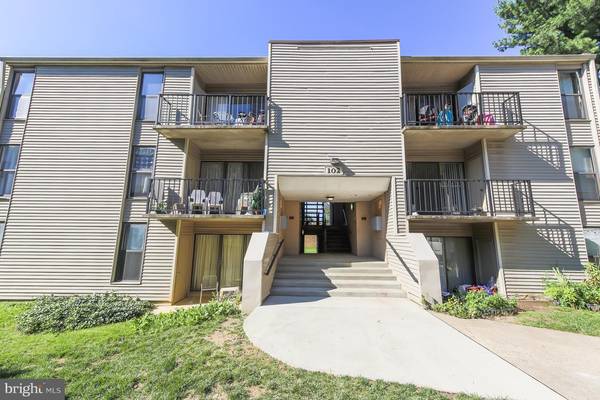 102 DUVALL LN #203, Gaithersburg, MD 20877