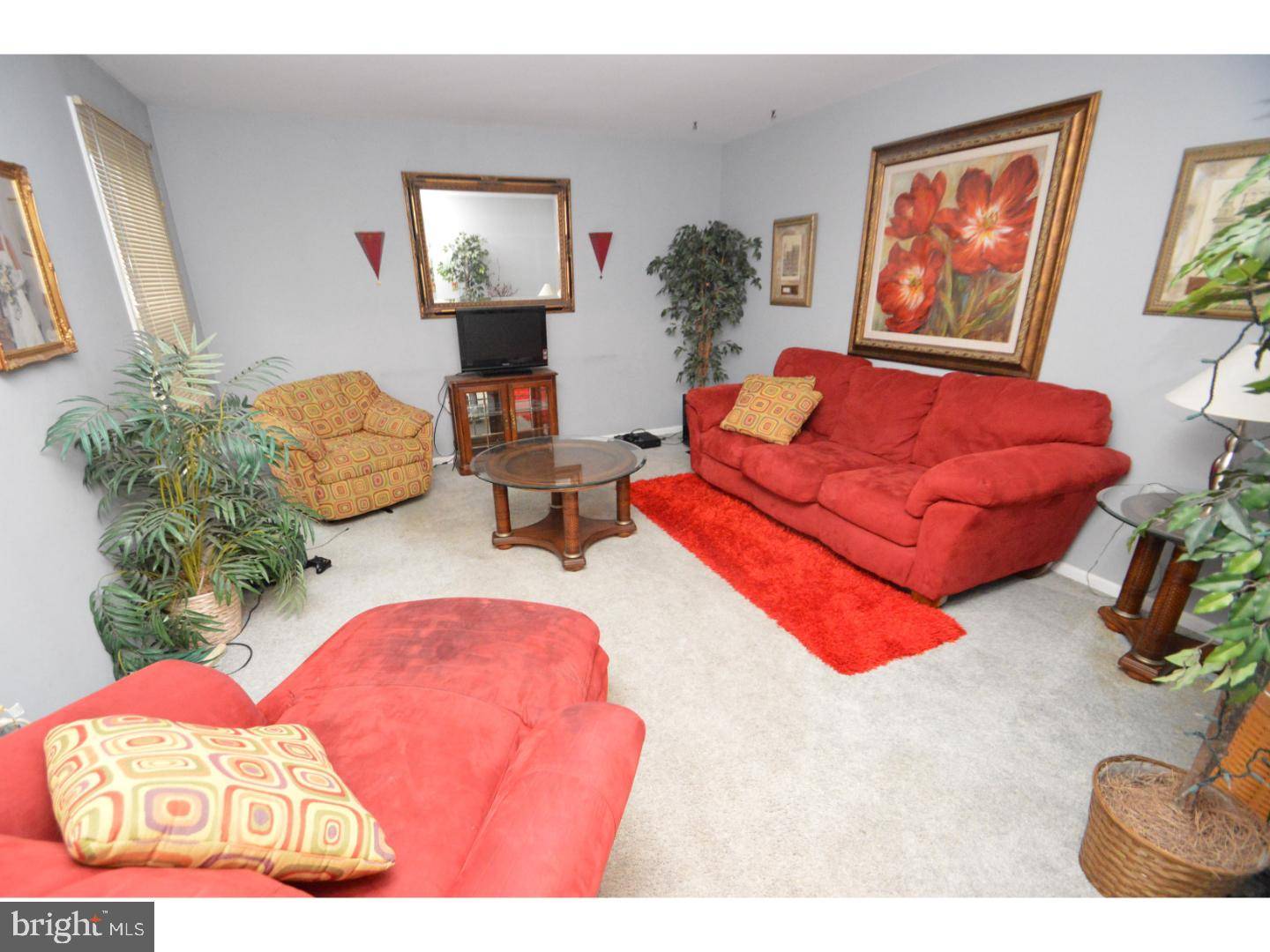 Easton, PA 18045,2684 PEGGY ST