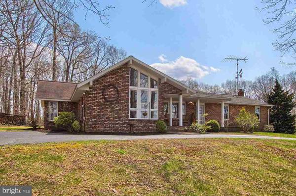 8162 BOBS RD, Felton, PA 17322