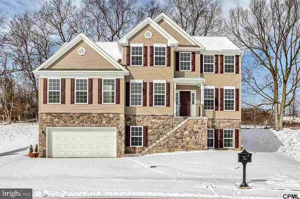 10 REDSTONE CT, Mechanicsburg, PA 17050