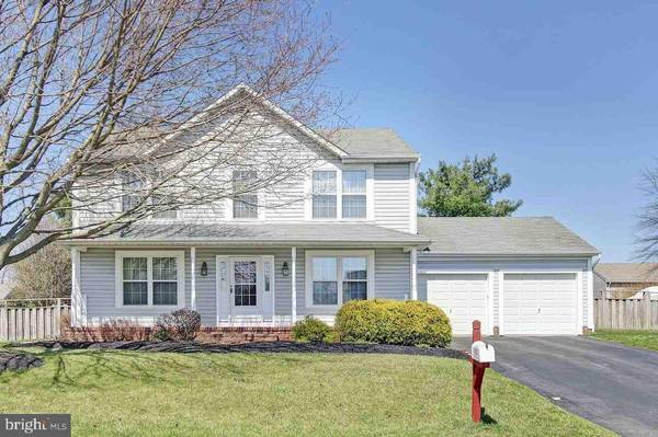 6 OLD FARM LN, New Freedom, PA 17349