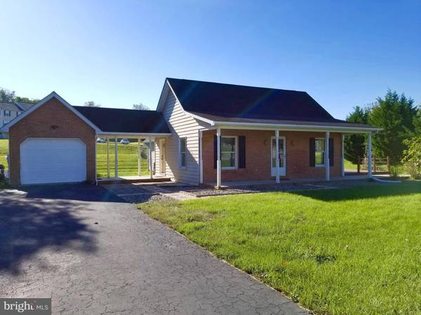 14 BRAMBLEWOOD CT, Martinsburg, WV 25403