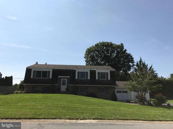 3732 LITTLE MAC DR, Landisville, PA 17538