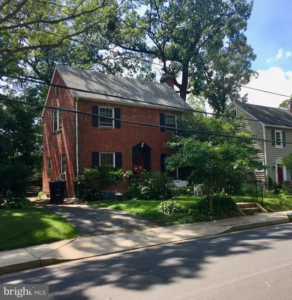 1206 HARRISON ST, Arlington, VA 22205