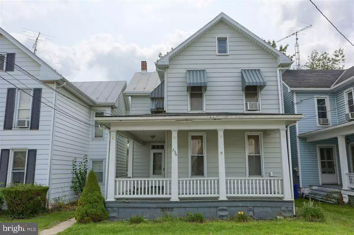 Shippensburg, PA 17257,236 E ORANGE ST