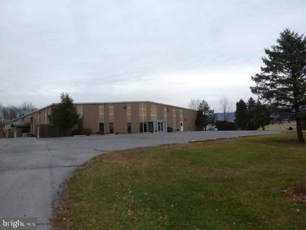 31 INDUSTRIAL PARK RD, Lewistown, PA 17044