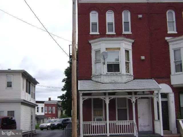 11 CARLISLE AVE, York, PA 17401