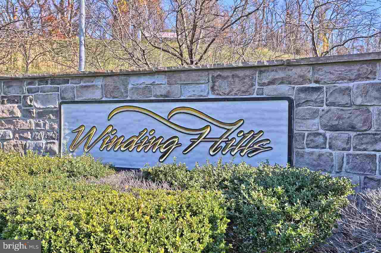 Mechanicsburg, PA 17055,633 KESWICK CT