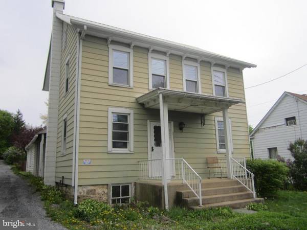 8425 LANCASTER AVE, Bethel, PA 19507