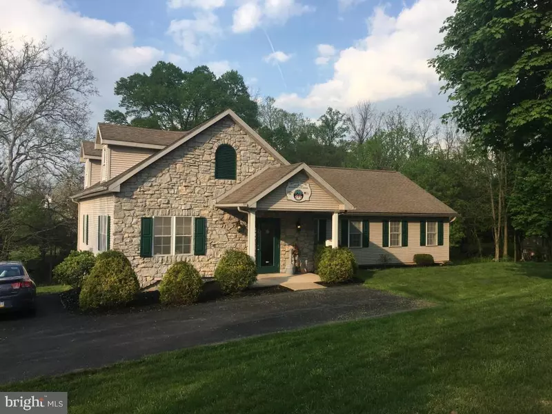 3263 SCHOOLHOUSE RD, Middletown, PA 17057