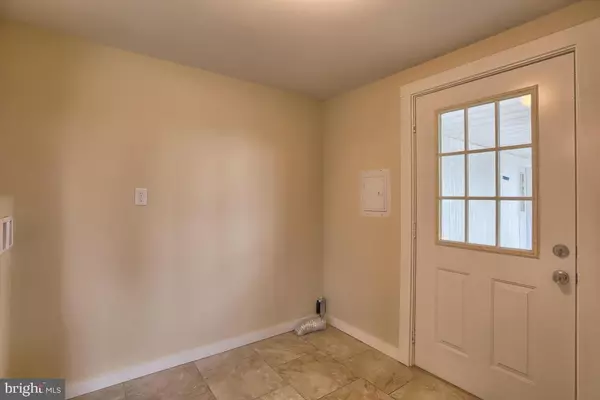 Pequea, PA 17565,121 HOUSE ROCK RD