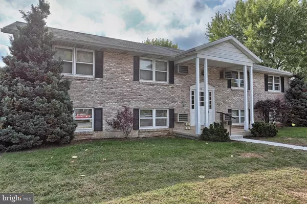 316 PLUM ST, Elizabethtown, PA 17022