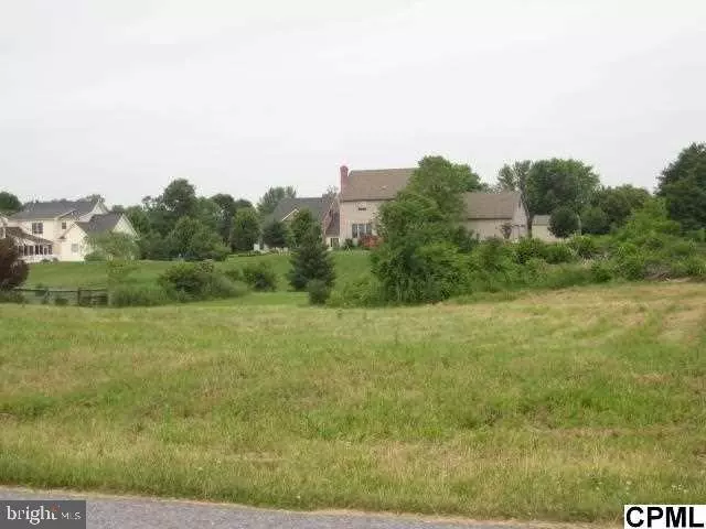 31 MCCOY LN, Carlisle, PA 17015