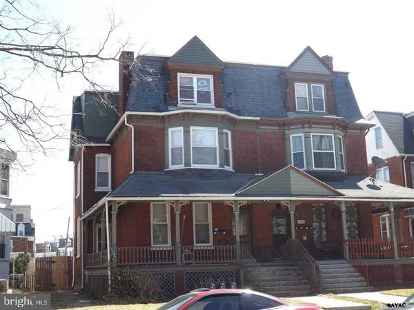 656 LINDEN AVE, York, PA 17404