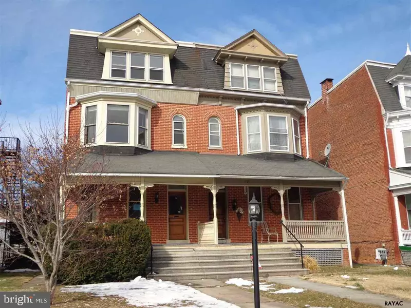 653 LINDEN AVE, York, PA 17404