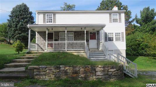 10 HOLLINGER ST, Mt Holly Springs, PA 17065