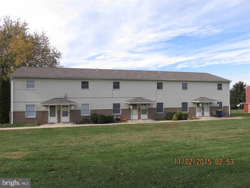 6892-6902 REYNOLDS MILL RD, Seven Valleys, PA 17360