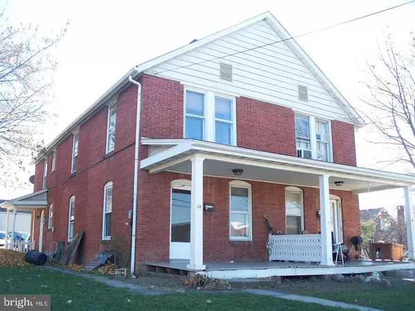 14-16 MAPLE AVE, Hanover, PA 17331
