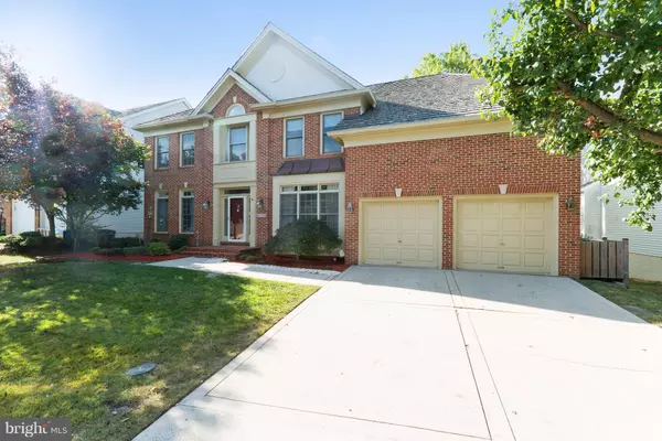 8155 SILVERBERRY WAY, Vienna, VA 22182