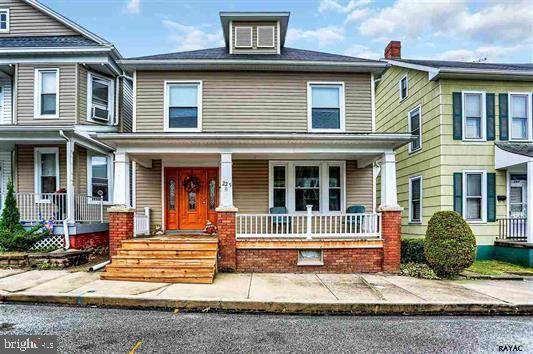 225 2ND AVE, Hanover, PA 17331