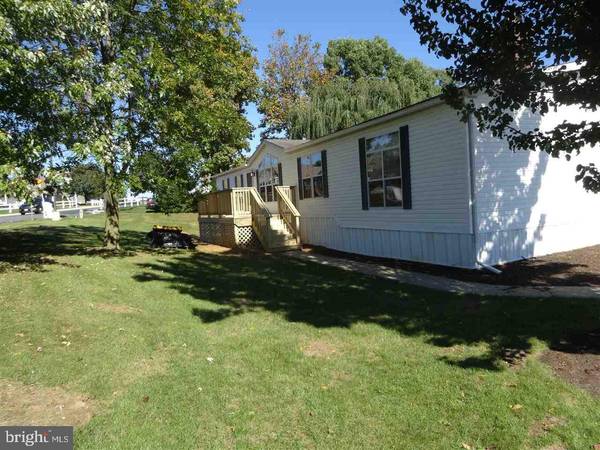 120 RUSTIC DR, Shippensburg, PA 17257