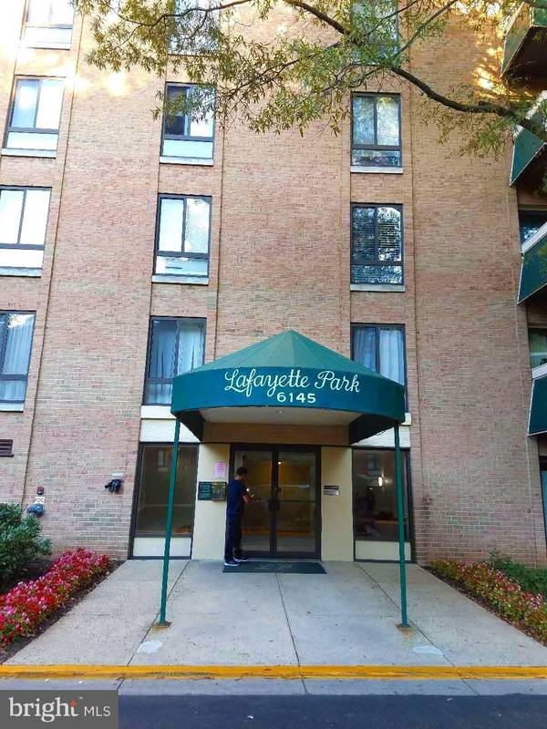 6145 LEESBURG PIKE #204, Falls Church, VA 22041