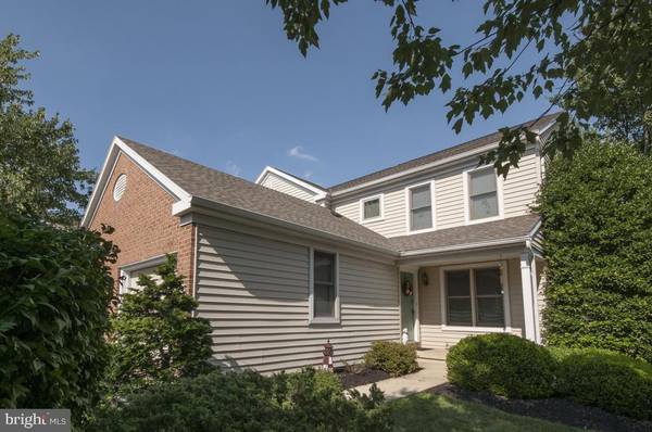 121 PENTAIL DR, Lancaster, PA 17601