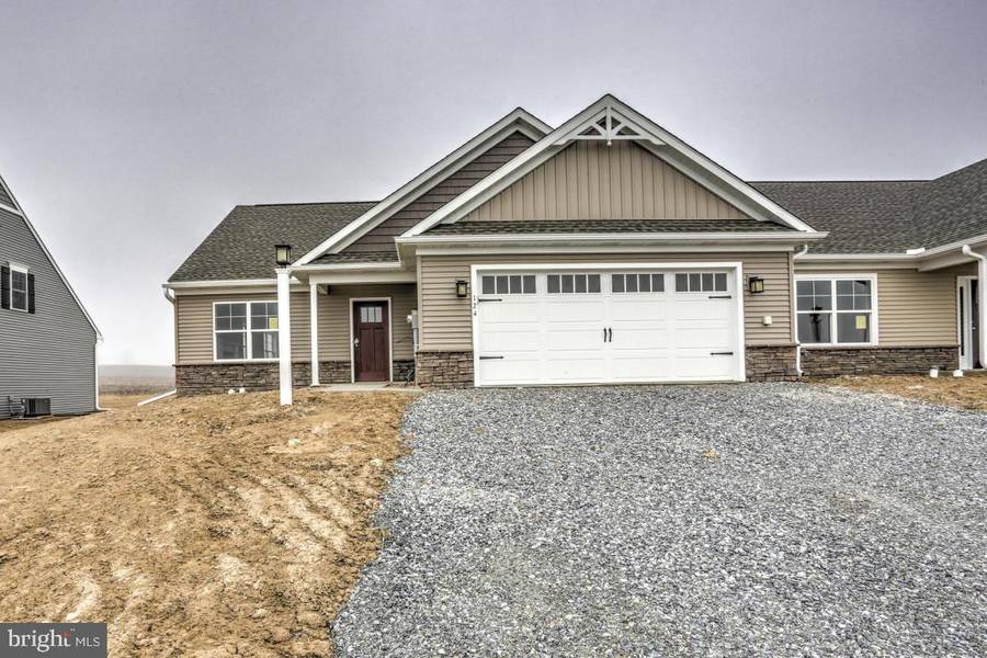 124 CANVAS BACK LN #26, Elizabethtown, PA 17022