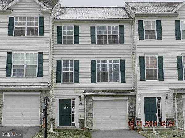 352 MESA LN, York, PA 17408