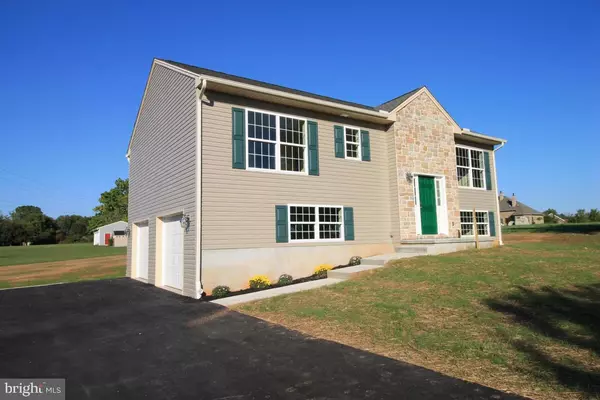 285 ELLE WAY, Hummelstown, PA 17036