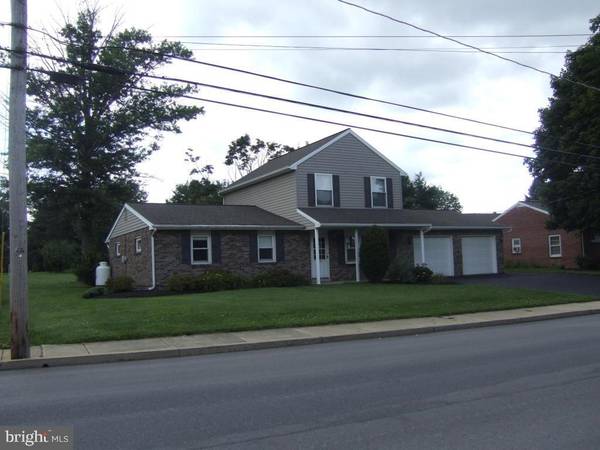 375 E FULTON ST, Ephrata, PA 17522