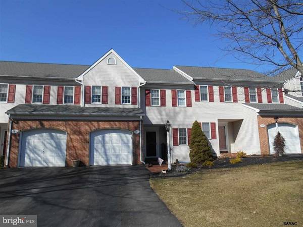 145 CARRIAGE HILL LN, York, PA 17406