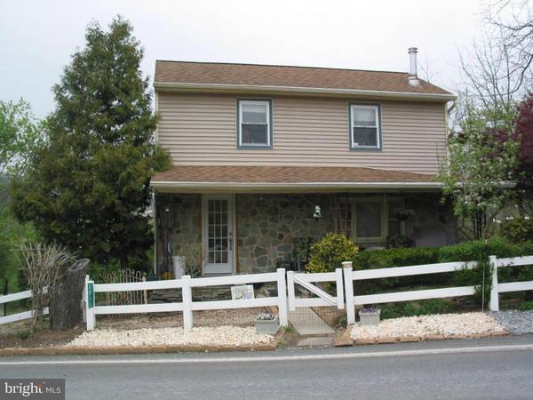 1811 N CHURCHTOWN RD, East Earl, PA 17519